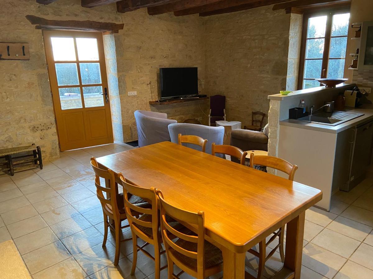 Notre Petite Maison Dans La Prairie Saint-Germain-du-Bel-Air Kültér fotó